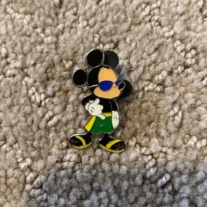 Disney pin